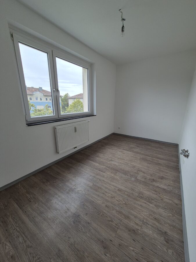 Ruhige 2 Zimmer Wohnung im 3ten Stock ohne Lift - 20240930_Küche